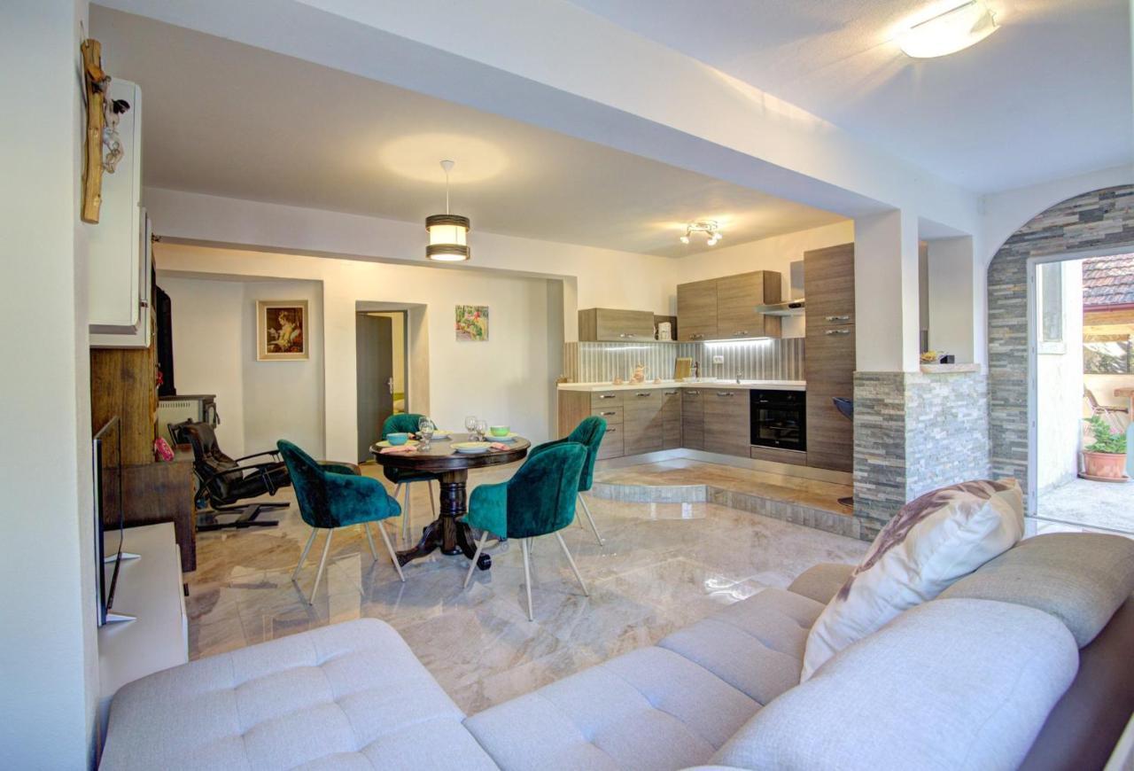 Apartament House Of Velebit Adria Senj  Zewnętrze zdjęcie